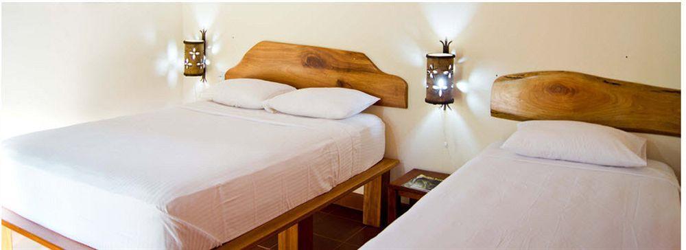 Mamma E Papa Aparthotel Ojochal Buitenkant foto